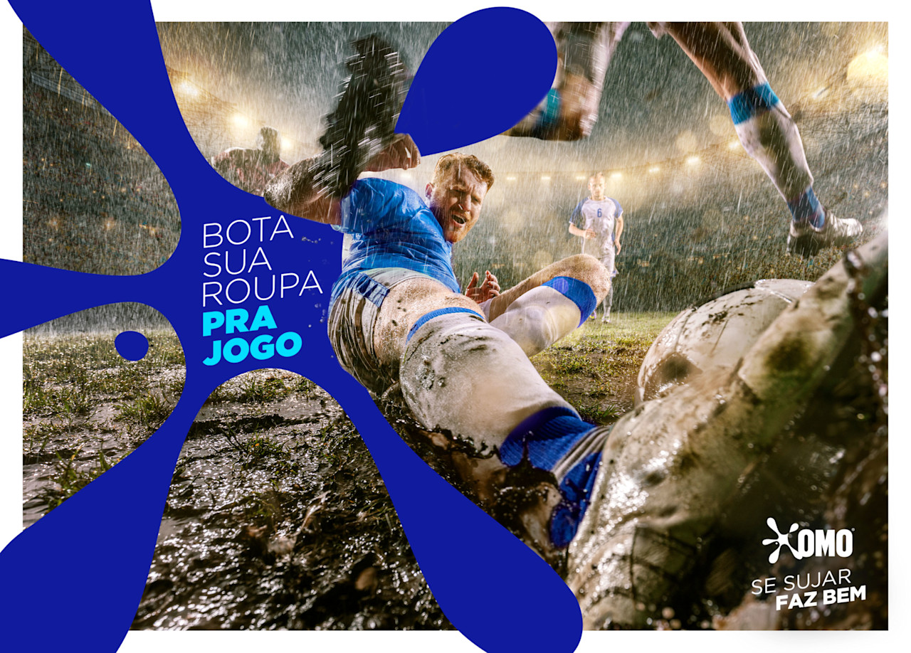 Em um vídeo dinâmico, ao som de uma trilha de funk, vemos diferentes pessoas praticando esportes diversos, como futebol, vôlei, basquete, tênis, corrida, judô, boxe, skate e ginástica rítmica. Todas estão dando o seu melhor na partida, o que envolve sujar a própria roupa no processo. No final, surge na tela a assinatura da campanha: "Bota sua roupa pra jogo - OMO, porque se sujar faz bem