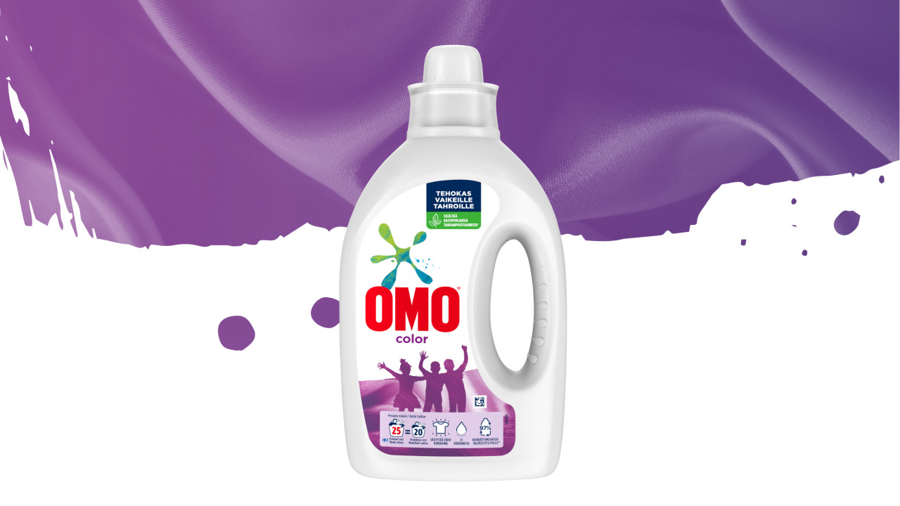 OMO nestemäinen pesuainepullo